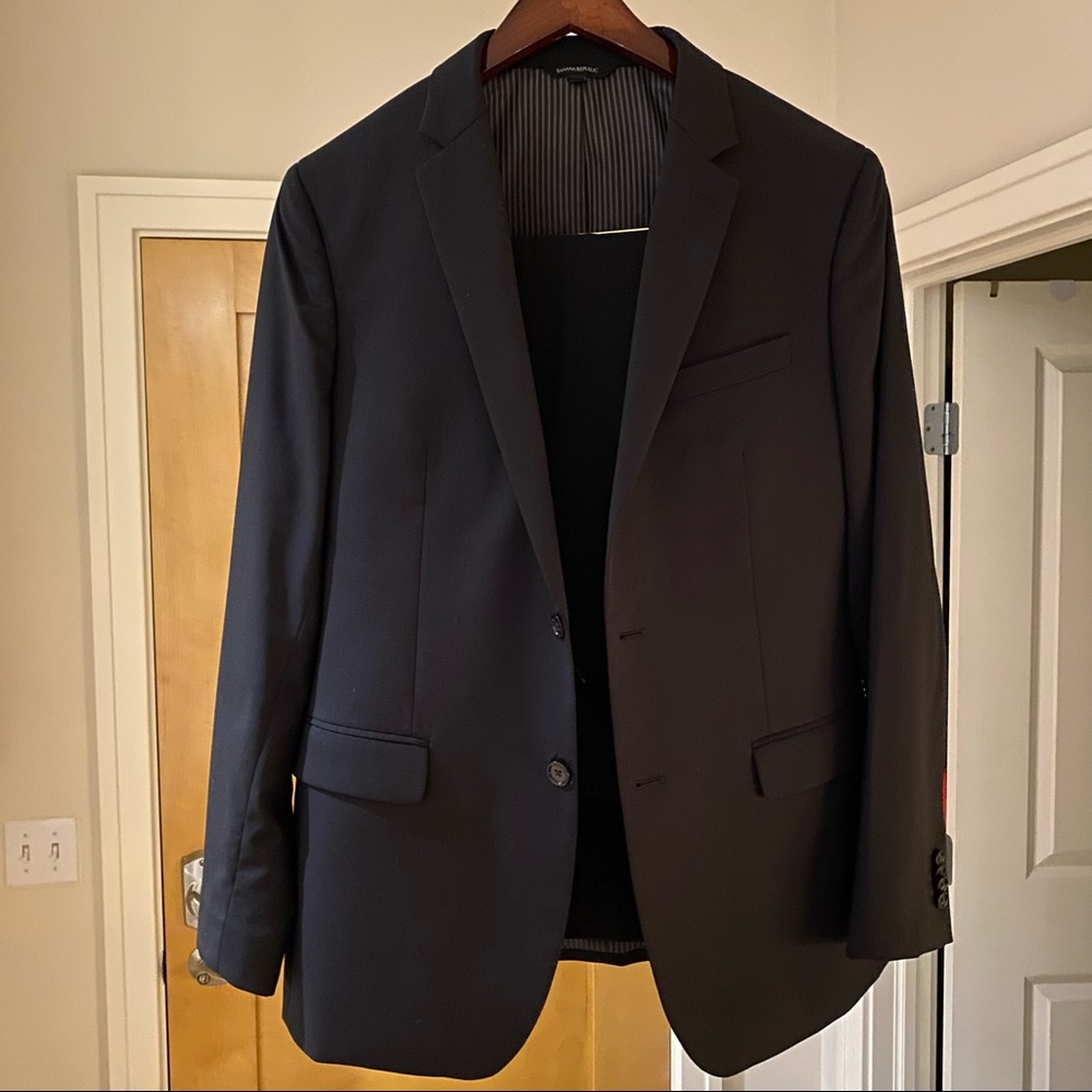 Banana Republic Suit